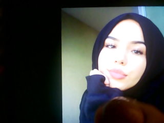 HD Videos Doha la pute hijab je t enfonce ma queue dans la gorge