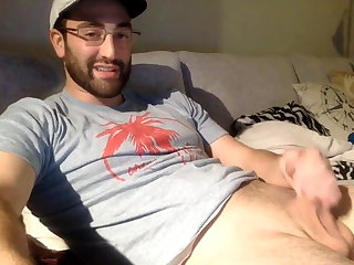 handsome daddy hung jerking his tool on cam